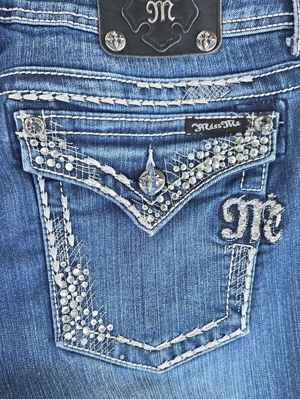 Miss Me JE5759EL Embellished Bling Rhinestone Easy Bootcut Jeans Size 32 - Picture 5 of 16
